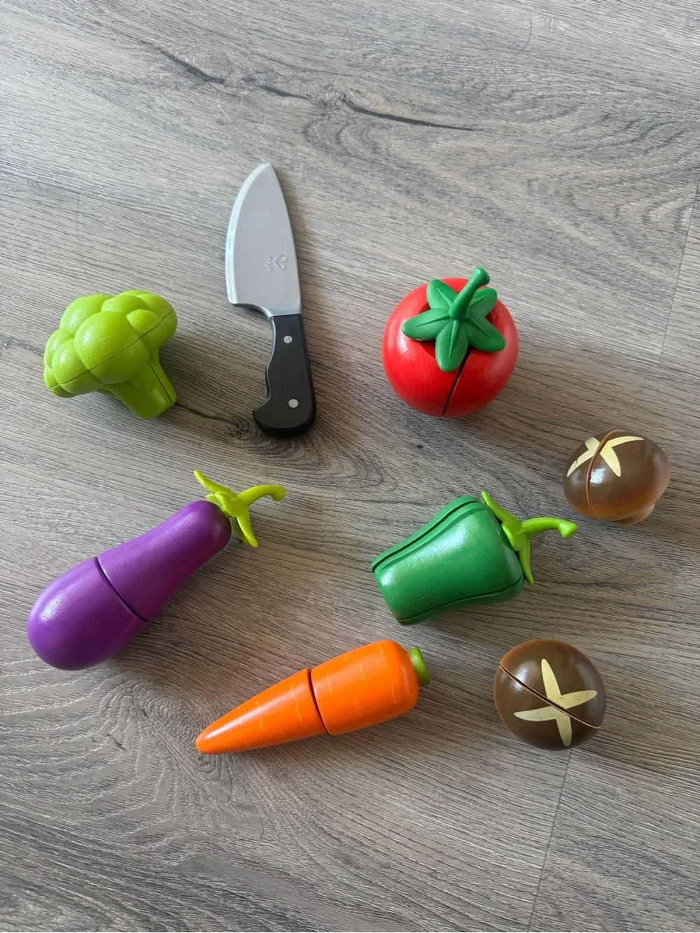 Hape chop vegetables